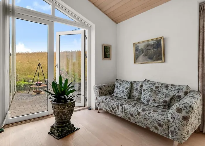 Idalia - 600m From The Sea By Interhome Semesterbostad